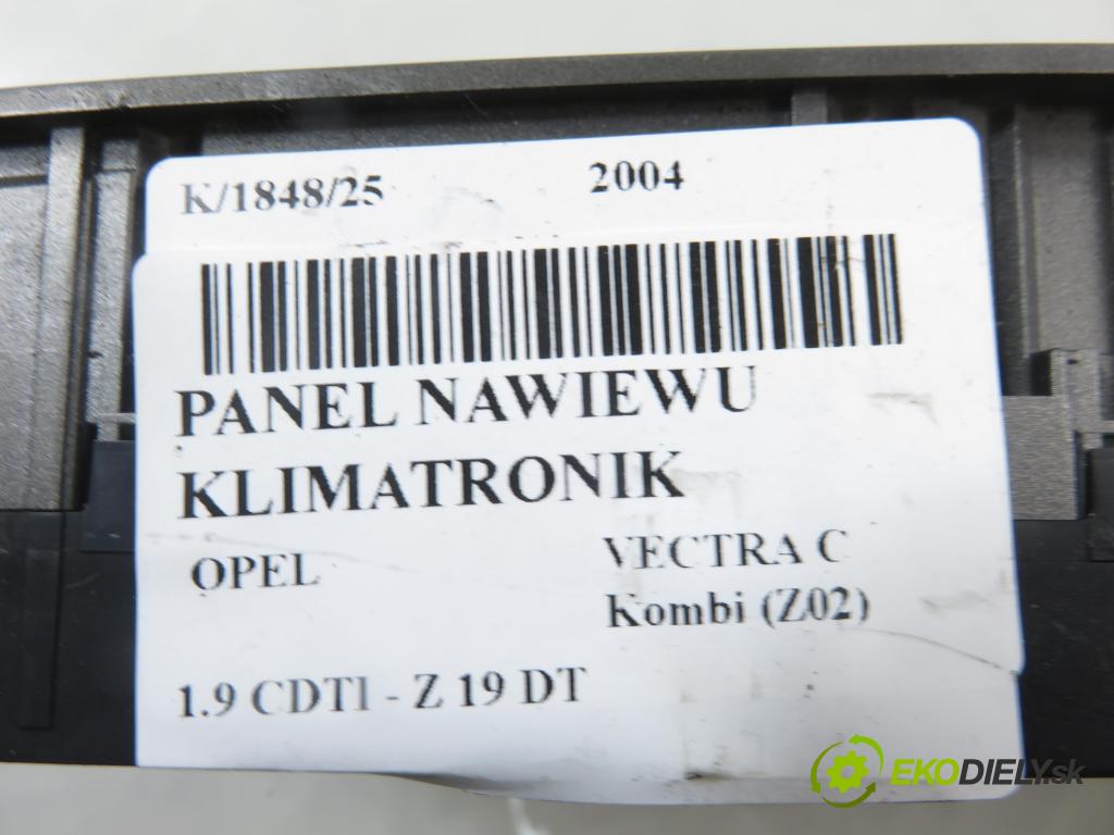 OPEL VECTRA C Kombi (Z02) KOMBI 2004 88,00 1.9 CDTI - Z 19 DT 1910,00 Panel kúrenia KLIMATRONIK 13138198