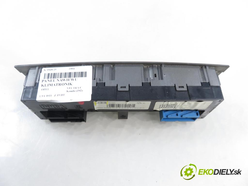OPEL VECTRA C Kombi (Z02) KOMBI 2004 88,00 1.9 CDTI - Z 19 DT 1910,00 Panel kúrenia KLIMATRONIK 13138198