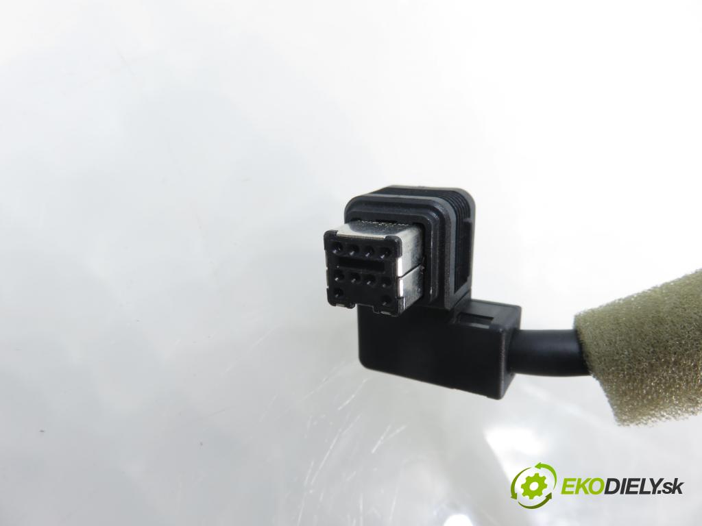 OPEL VECTRA C Kombi (Z02) KOMBI 2004 88,00 1.9 CDTI - Z 19 DT 1910,00 ZOBRAZIT: 6591550302C