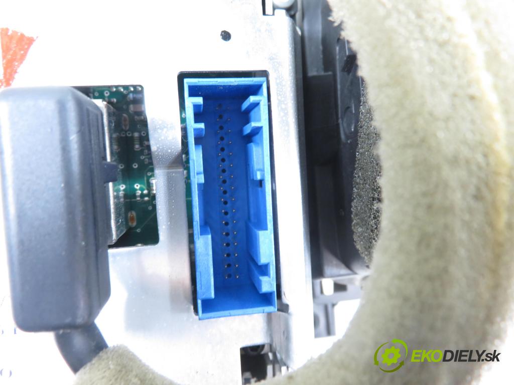 OPEL VECTRA C Kombi (Z02) KOMBI 2004 88,00 1.9 CDTI - Z 19 DT 1910,00 ZOBRAZIT: 6591550302C