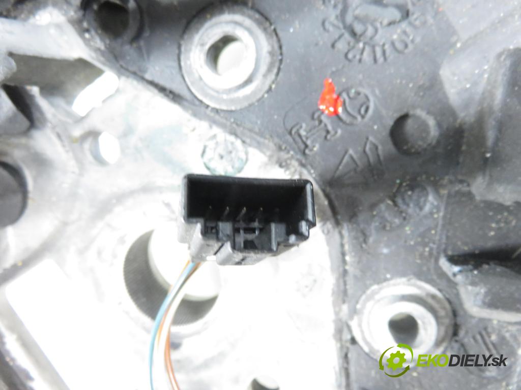 SEAT IBIZA III (6L1) HB 2003 96,00 1.9 TDI PD 130 - ASZ 1896,00 Volant 5P0419091F (Volant)