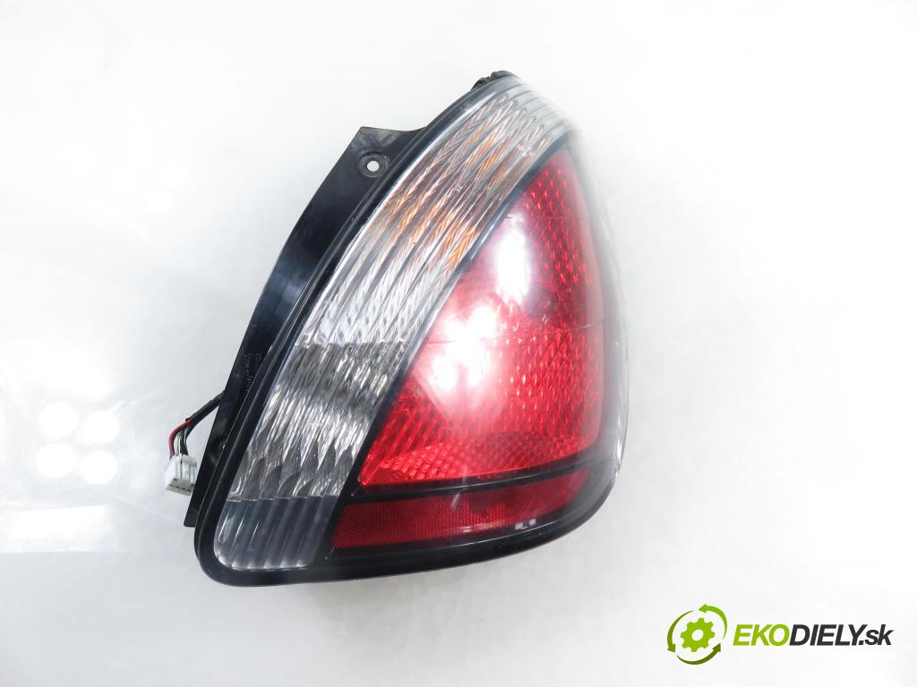 KIA RIO II (JB) HB 2011 81,00 1.5 CRDi 110 - D4FA 1493,00 Svetlo pravé zadné 924021G2