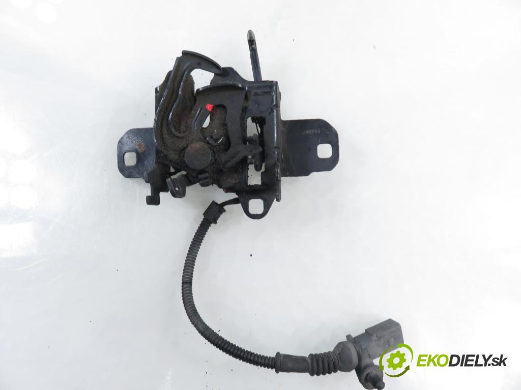 SEAT LEON (1M1) HB 2003 66,00 1.9 TDI 90 - ALH 1896,00 zámok kapoty 1M0823503J ; 1M0823503K ; 1M0823503L