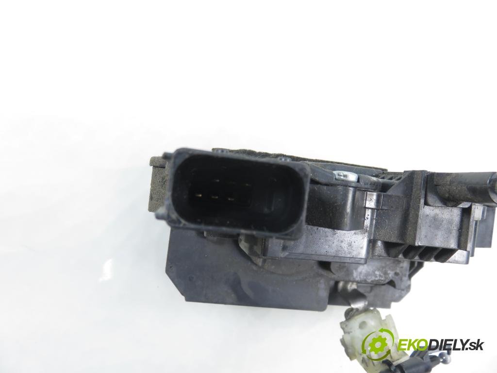 OPEL MERIVA B nadwozie wielkoprzestrzenne (MPV) (S10) MINIVAN 2008 88,00 1.4 LPG - A 14 NEL 1364,00 zámok 13258274