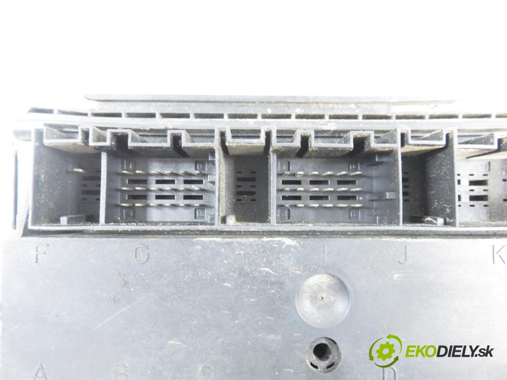 VW TRANSPORTER V Skrzynia (7HA, 7HH, 7EA, 7EH) FURGON 2005 77,00 1.9 TDI PD 105 - AXB 1896,00 MODUL komfortu 7H0937049J