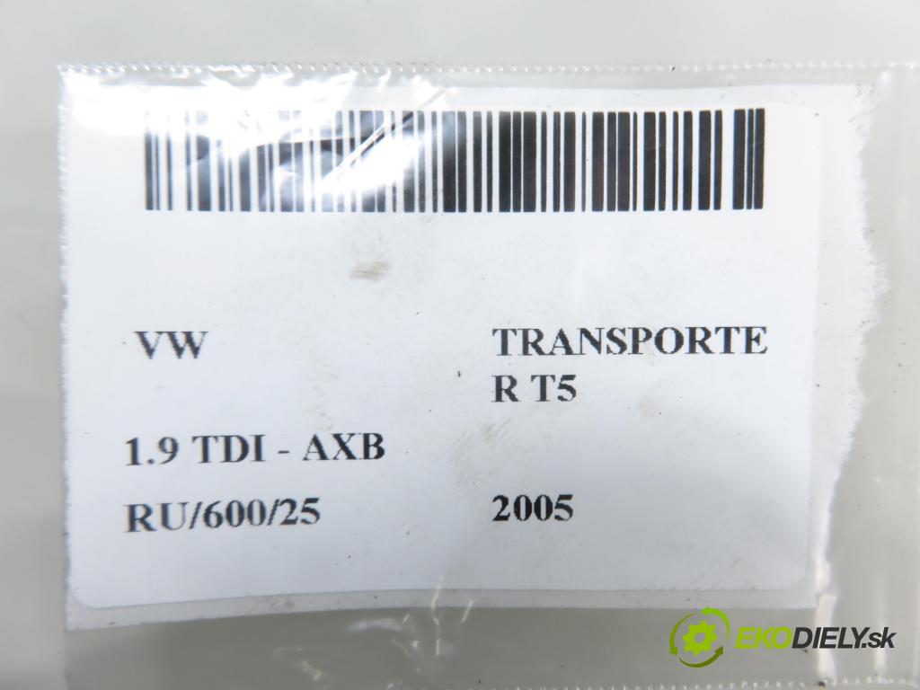 VW TRANSPORTER V Skrzynia (7HA, 7HH, 7EA, 7EH) FURGON 2005 77,00 1.9 TDI PD 105 - AXB 1896,00 vložka svetla ľavy zadné 7H0945257A