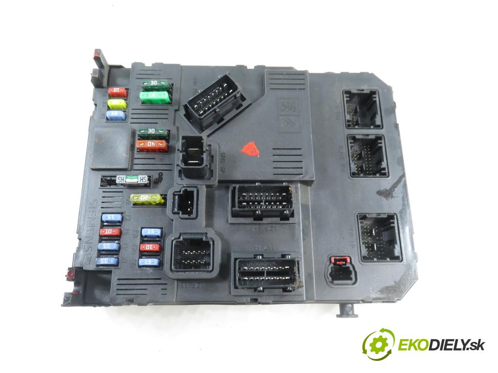 PEUGEOT 206 liftback (2A/C) HB 2005 51,00 1.4 HDi - 8HX (DV4TD) 1398,00 MODUL BSI S118085220