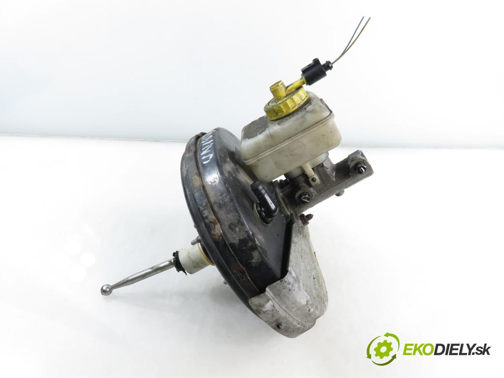 SKODA OCTAVIA I (1U2) LIFTBACK 2001 75,00 1.6 - AVU 1595,00 Posilovač 1J1614105J (Servočerpadlo)