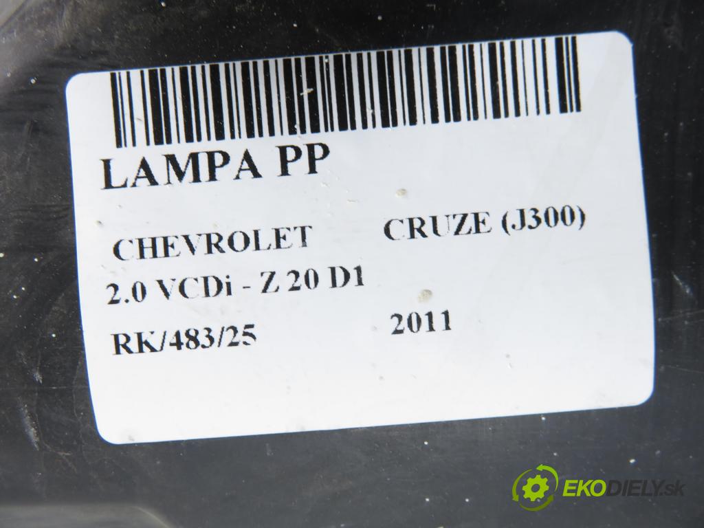 CHEVROLET CRUZE (J300) SEDAN 2011 0,00 2.0 VCDi - Z 20 D1 1998,00 Svetlo PP