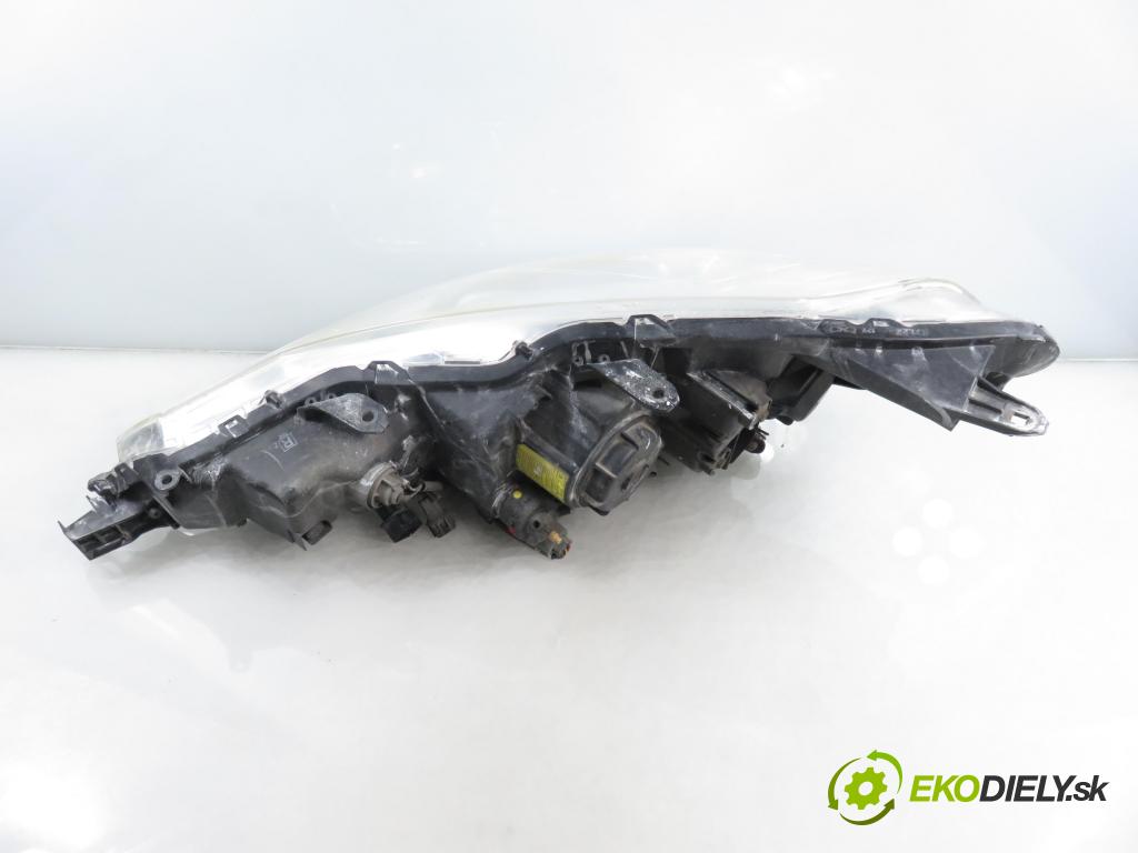 CITROEN C-CROSSER (EP_) SUV 2008 115,00 2.2 HDi 160 - 4HN (DW12MTED4) 2179,00 Svetlo PP P7143R ; P7142R