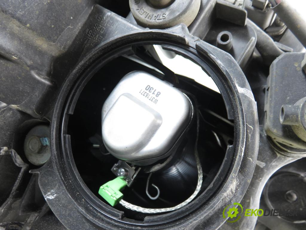 CITROEN C-CROSSER (EP_) SUV 2008 115,00 2.2 HDi 160 - 4HN (DW12MTED4) 2179,00 Svetlo PP P7143R ; P7142R