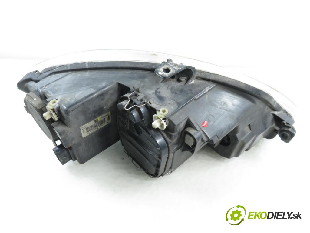 SEAT ALTEA (5P1) HB 2004 75,00 1.6 102 1595,00 Svetlo LP 5P1941005A