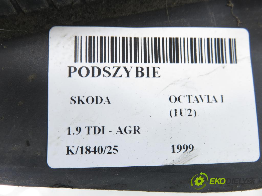 SKODA OCTAVIA I (1U2) LIFTBACK 1999 66,00 1.9 TDI 90- AGR 1896,00 Torpédo, plast pod čelné okno 1U1819415 (Torpédo (plast pod čelným sklom))