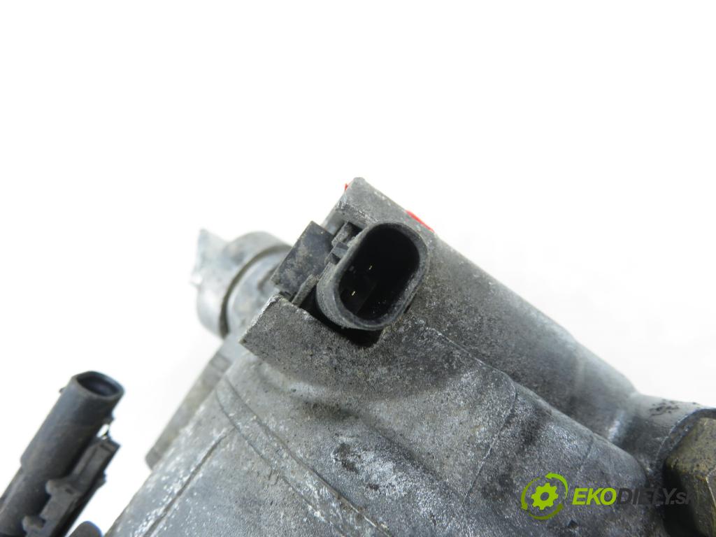 OPEL MERIVA B nadwozie wielkoprzestrzenne (MPV) (S10) MINIVAN 2008 88,00 1.4 LPG - A 14 NEL 1364,00 KOMPRESOR: klimatizace 13335253 (Kompresor klimatizace)