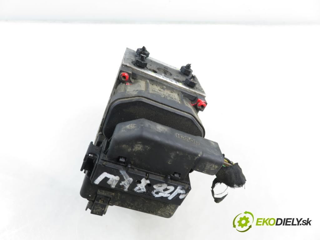 VW PASSAT B5 (3B2) SEDAN 1999 81,00 1.9 TDI 110 - AFN 1896,00 pumpa ABS 8E0614111AB ; 0265216559 ; 0273004281 (Pumpa ABS)