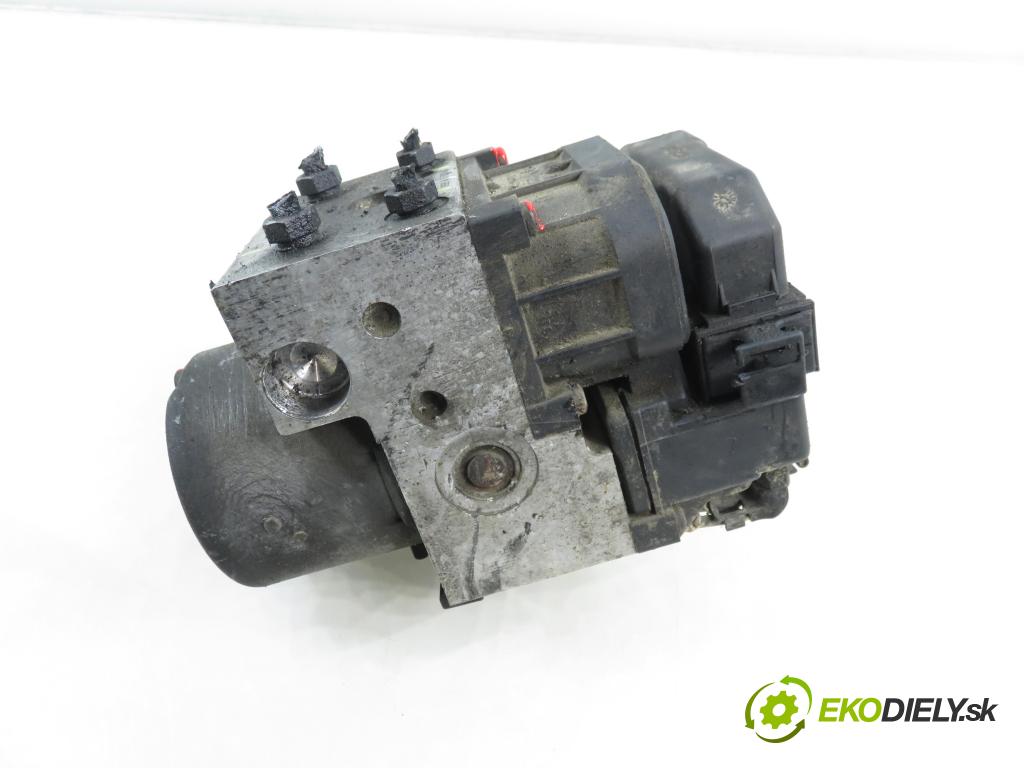 VW PASSAT B5 (3B2) SEDAN 1999 81,00 1.9 TDI 110 - AFN 1896,00 pumpa ABS 8E0614111AB ; 0265216559 ; 0273004281 (Pumpa ABS)