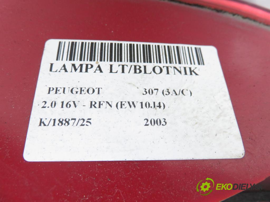 PEUGEOT 307 (3A/C) HB 2003 100,00 2.0 16V - RFN (EW10J4) 1997,00 Svetlo ľavé zadné 