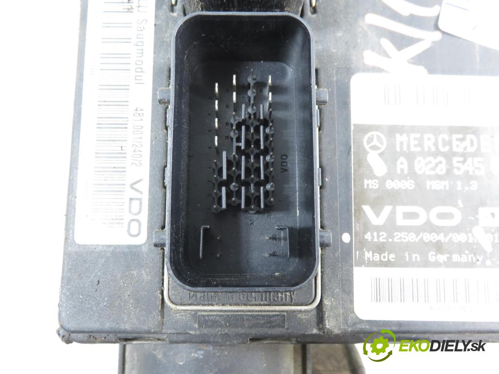 MERCEDES-BENZ KLASA A (W168) HB 2000 75,00 1.6 102 A 160  M 166.960 1598,00 Riadiaca jednotka Motor A0235450232 ; 412250004001