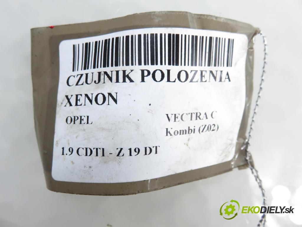 OPEL VECTRA C Kombi (Z02) KOMBI 2004 88,00 1.9 CDTI - Z 19 DT 1910,00 Snímač polohy XENON 0837596