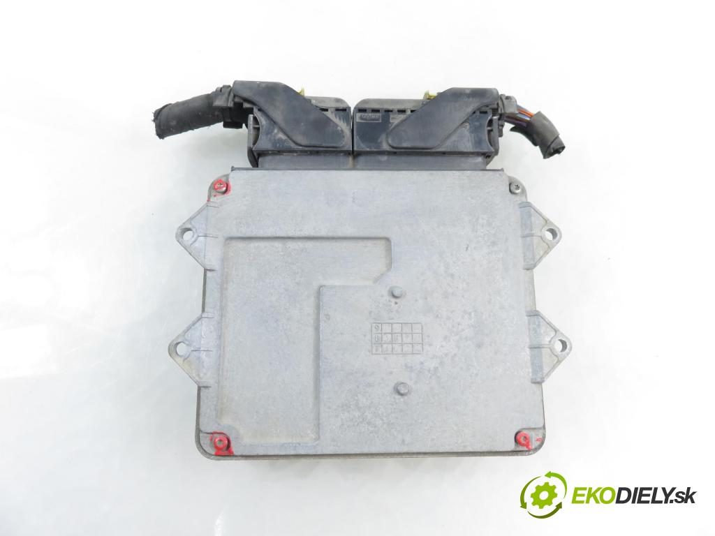 FIAT FIORINO nadwozie zamknięte / kombi (225_) FURGON 2008 55,00 1.3 D Multijet 1248,00 Riadiaca jednotka Motor 51812866 ; MJD6F3H1 ; 7160011301