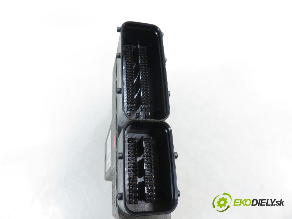 FIAT FIORINO nadwozie zamknięte / kombi (225_) FURGON 2008 55,00 1.3 D Multijet 1248,00 Riadiaca jednotka Motor 51812866 ; MJD6F3H1 ; 7160011301
