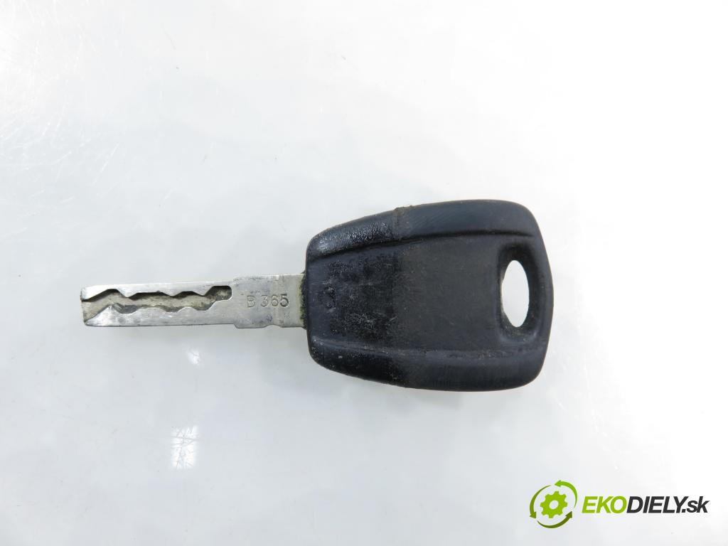 FIAT FIORINO nadwozie zamknięte / kombi (225_) FURGON 2008 55,00 1.3 D Multijet 1248,00 spinačka 51799409 ; 01098401 (Spínacia skrinka)