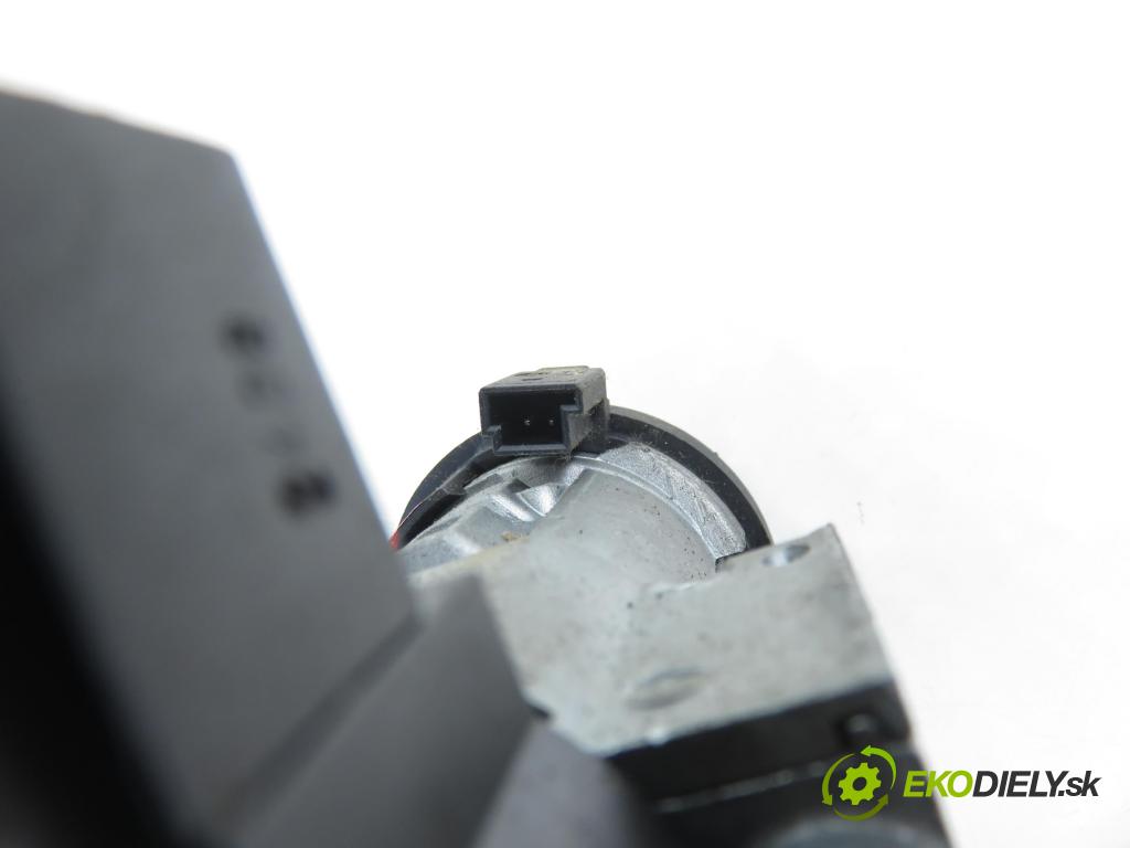 FIAT FIORINO nadwozie zamknięte / kombi (225_) FURGON 2008 55,00 1.3 D Multijet 1248,00 spinačka 51799409 ; 01098401 (Spínacia skrinka)