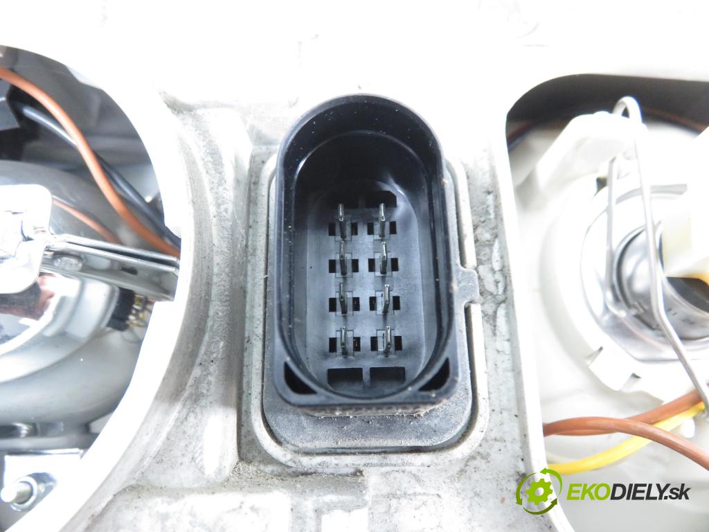 SKODA OCTAVIA I (1U2) LIFTBACK 2002 66,00 1.9 TDI 90- AGR 1896,00 Svetlo LP 1U1941015E