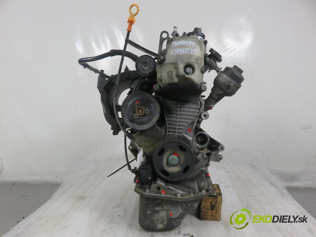 VW POLO (9N_) HB 2004 40,00 1.2 6V 54 - AWY 1198,00 Motor benz.