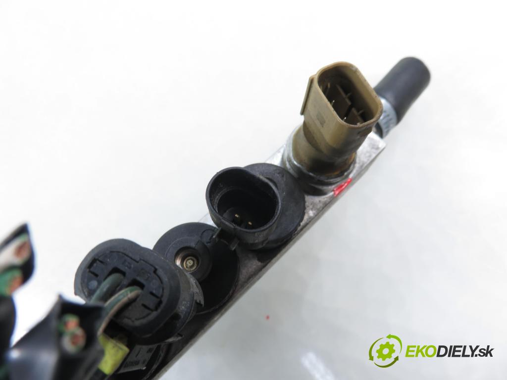 CHEVROLET LACETTI (J200) SEDAN 2008 70,00 1.4 16V - F14D3 1399,00 Lišta vstrekovacia LPG 09SQ99020021 ; 67R010185
