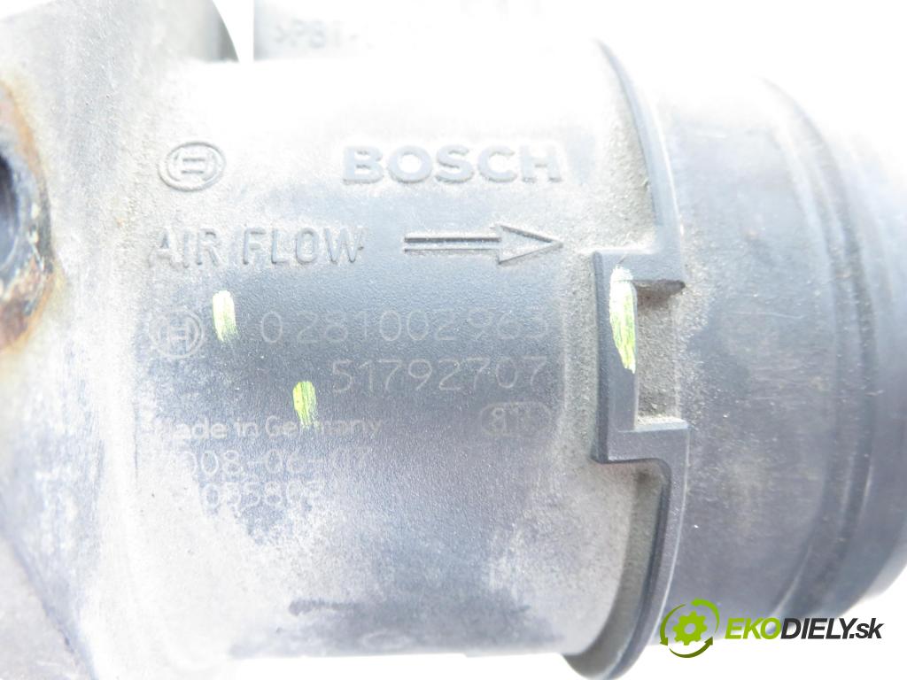 FIAT FIORINO nadwozie zamknięte / kombi (225_) FURGON 2008 55,00 1.3 D Multijet 1248,00 váha vzduchu vzduchu F00C2G8006 ; 0281002963 ; 51792707