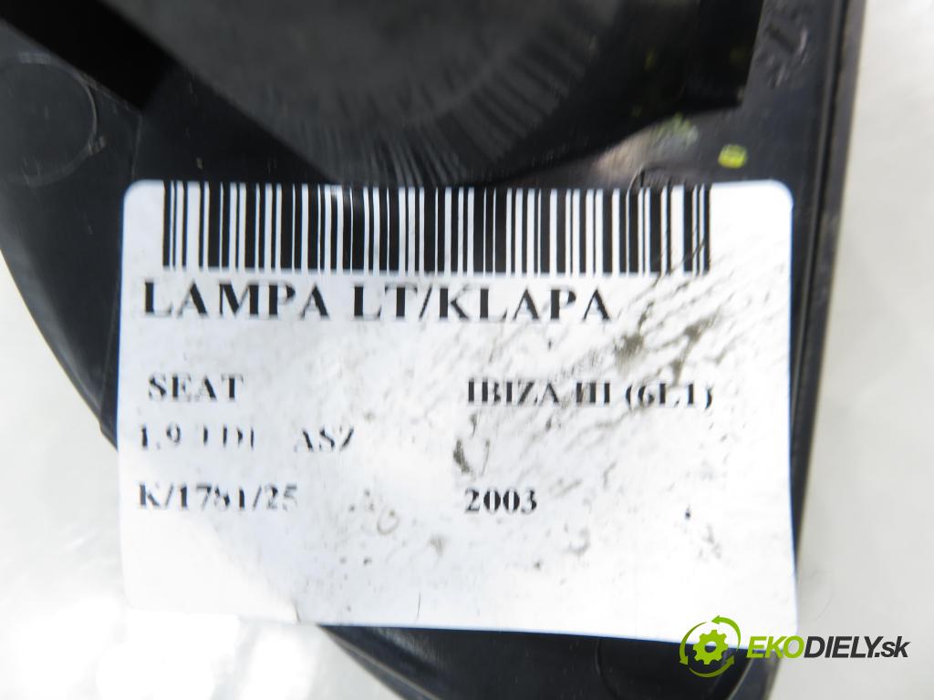 SEAT IBIZA III (6L1) HB 2003 96,00 1.9 TDI PD 130 - ASZ 1896,00 světlo levé zadní kufr 6L6945093D