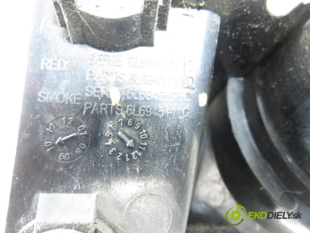 SEAT IBIZA III (6L1) HB 2003 96,00 1.9 TDI PD 130 - ASZ 1896,00 světlo levé zadní 6L6945095D