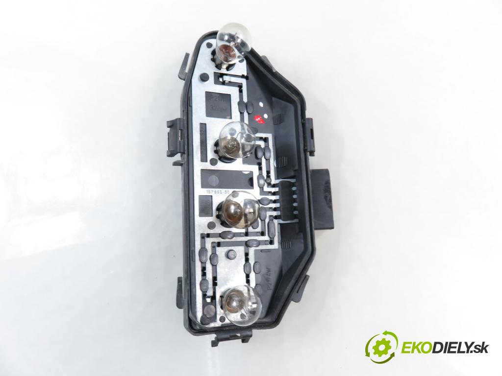 VW TRANSPORTER V Skrzynia (7HA, 7HH, 7EA, 7EH) FURGON 2008 75,00 1.9 TDI - BRS 1896,00 vložka svetla ľavy zadné 7H0945257A