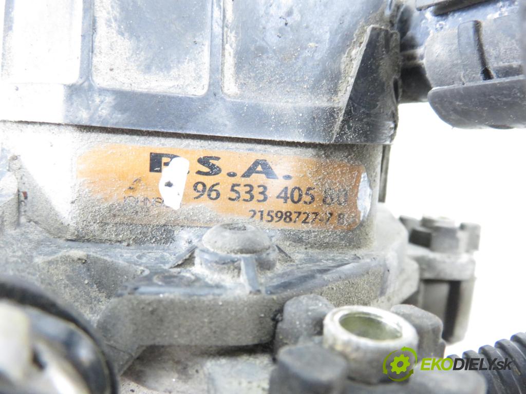 PEUGEOT 307 (3A/C) HB 2003 100,00 2.0 16V - RFN (EW10J4) 1997,00 Pumpa vzduchu 9653340580