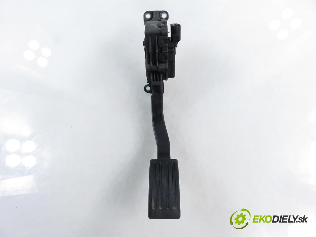 FORD FOCUS C-MAX (DM2) MINIVAN 2003 88,00 1.8 - CSDA 1798,00 Potenciometer plynu 3M519F836AE ; 6PV00864110 (Potenciometer plynového pedálu)