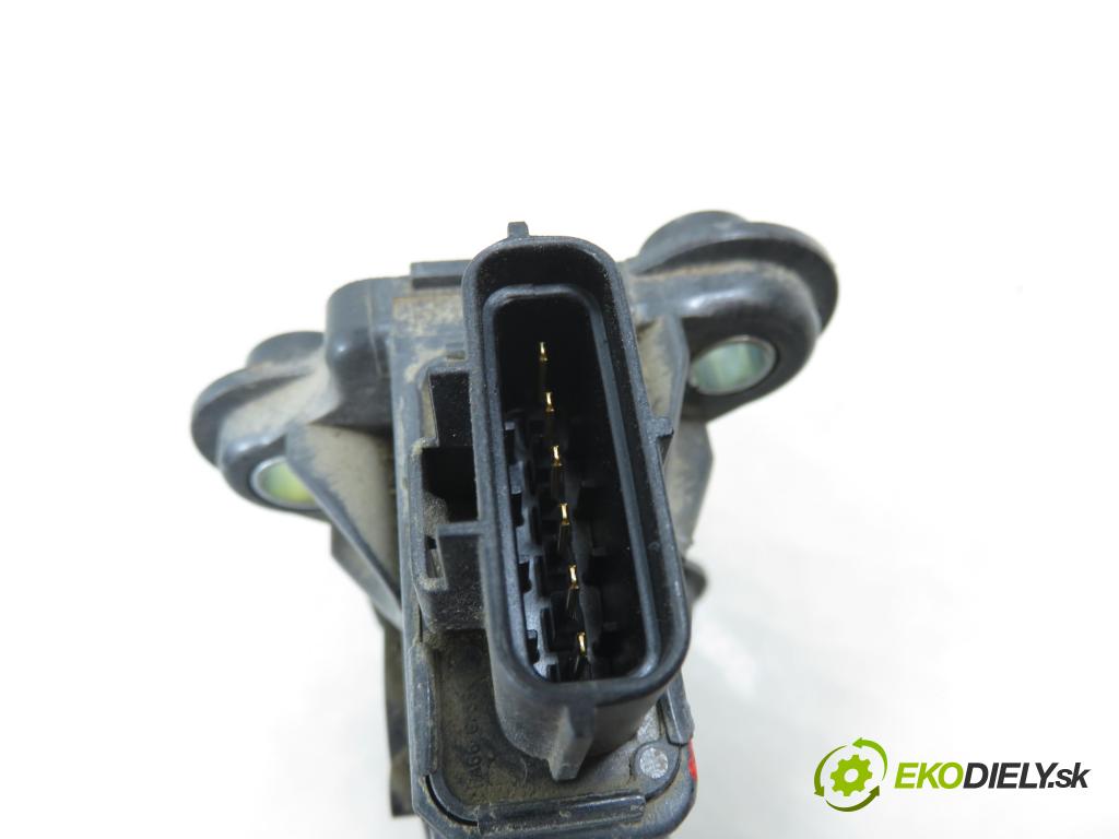 JEEP PATRIOT (MK74) SUV 2008 125,00 2.4 4x4 - 170 DOHC 16V Dual VVT (ED3) 2360,00 Potenciometer plynu 04891585AB (Potenciometer plynového pedálu)