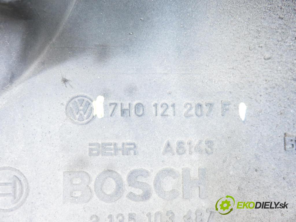 VW TRANSPORTER V Skrzynia (7HA, 7HH, 7EA, 7EH) FURGON 2005 77,00 1.9 TDI PD 105 - AXB 1896,00 Ventilátor chladič klíma/voda 7H0121207F ; 0130303917 ; 0130303290