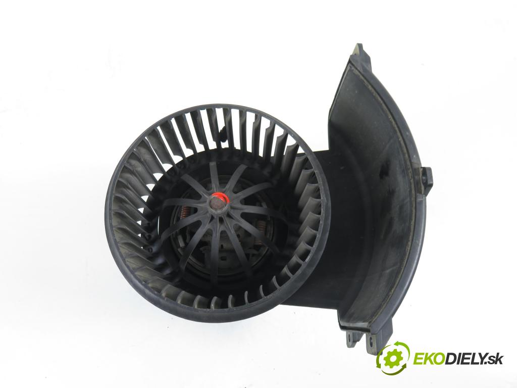 VW TRANSPORTER V Skrzynia (7HA, 7HH, 7EA, 7EH) FURGON 2006 96,00 2.5 TDI - AXD 2461,00 Ventilátor vetráku 17360060 ; 7H1819021B