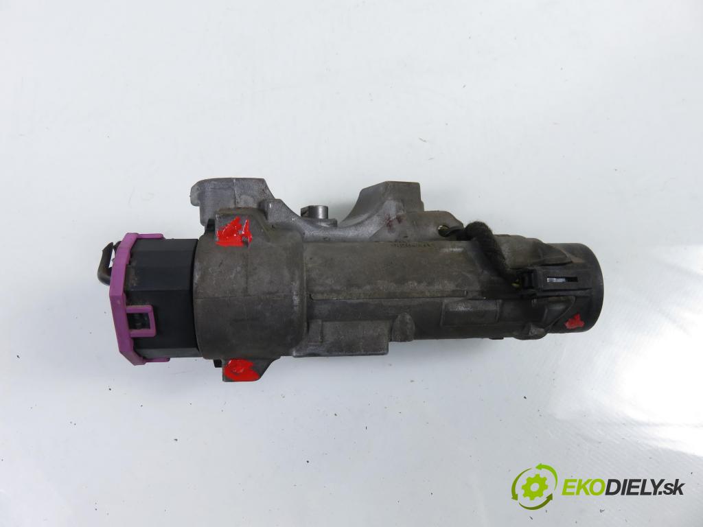 VW TRANSPORTER V Skrzynia (7HA, 7HH, 7EA, 7EH) FURGON 2006 96,00 2.5 TDI - AXD 2461,00 spinačka 4B0905851C (Spínacia skrinka)