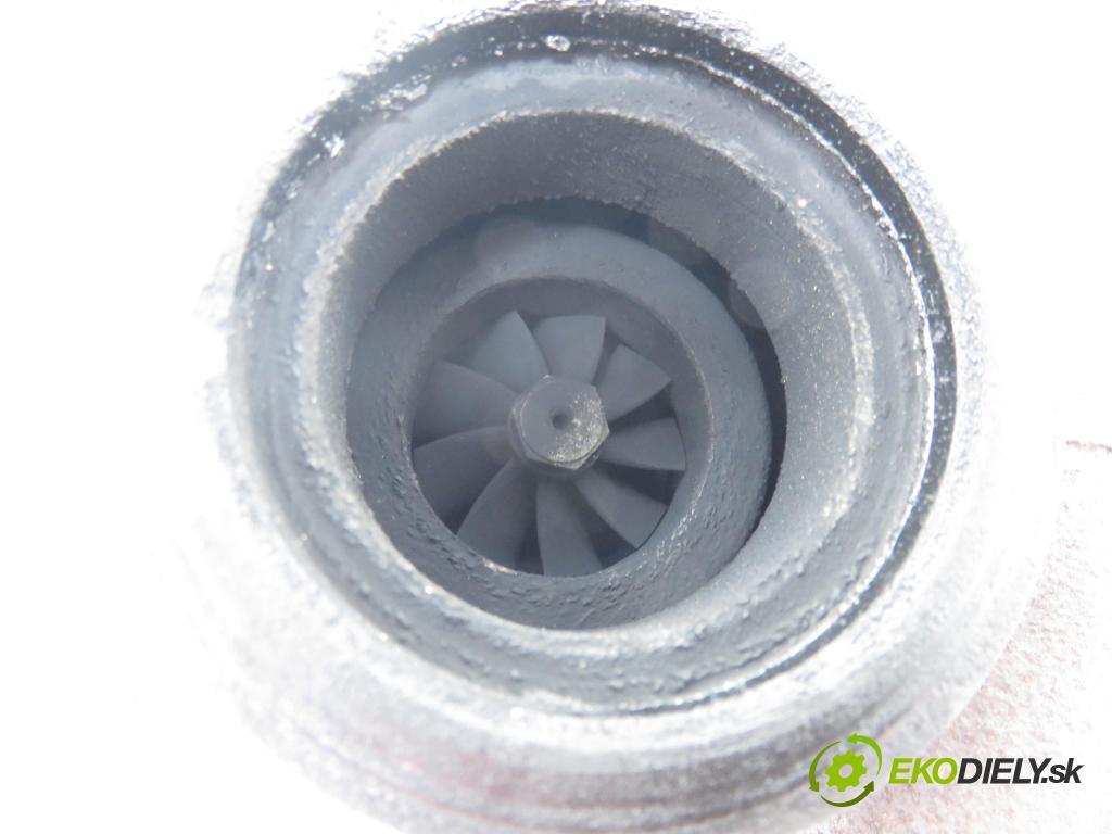 VW PASSAT B6 Variant (3C5) KOMBI 2006 77,00 1.9 TDI - BXE 1896,00 Turbodúchadlo 038253016K (Turbodúchadlo (kompletné))