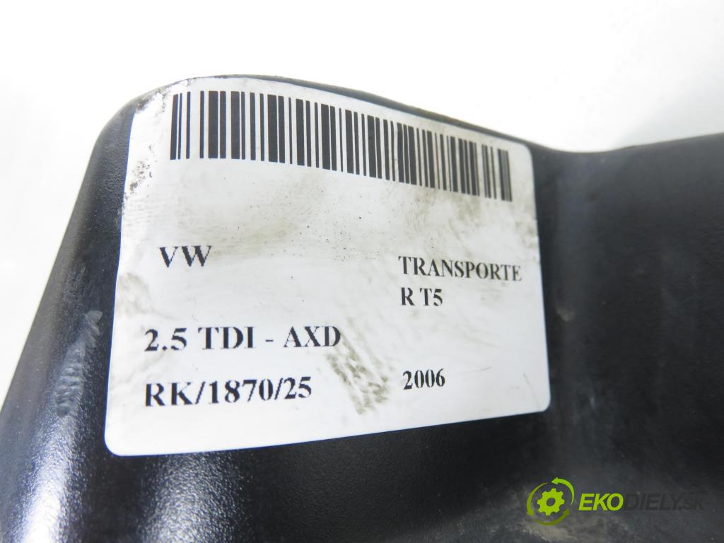 VW TRANSPORTER V Skrzynia (7HA, 7HH, 7EA, 7EH) FURGON 2006 96,00 2.5 TDI - AXD 2461,00 Svetlo pravé zadné