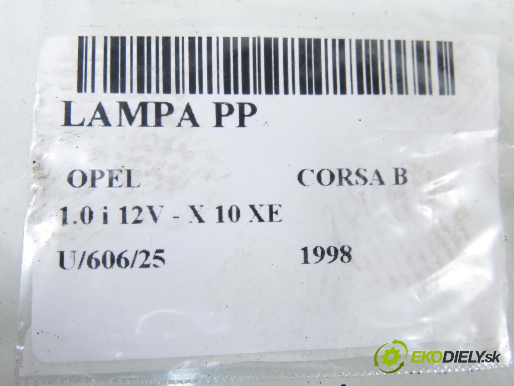 OPEL CORSA B (S93) HB 1998 40,00 1.0 i 12V 54 - X 10 XE 973,00 Svetlo PP 