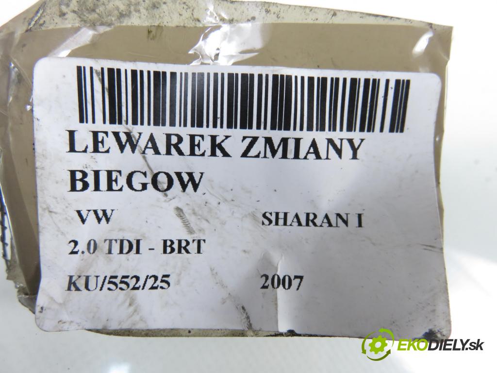 VW SHARAN (7M8, 7M9, 7M6) MINIVAN 2007 103,00 2.0 TDI - BRT 1968,00 ZVEDÁK: 7M3711049G