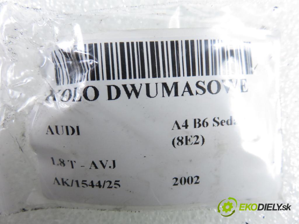 AUDI A4 (8E2, B6) SEDAN 2002 110,00 1.8 T - AVJ 1781,00 Koleso dvojhmota 