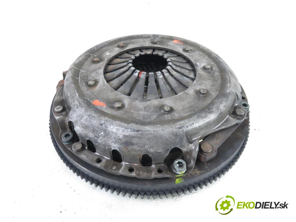 AUDI 80 (8C, B4) SEDAN 1993 66,00 1.9 TDI - 1Z 1896,00 Koleso zotrvačník 3082178132 ; 1862471031