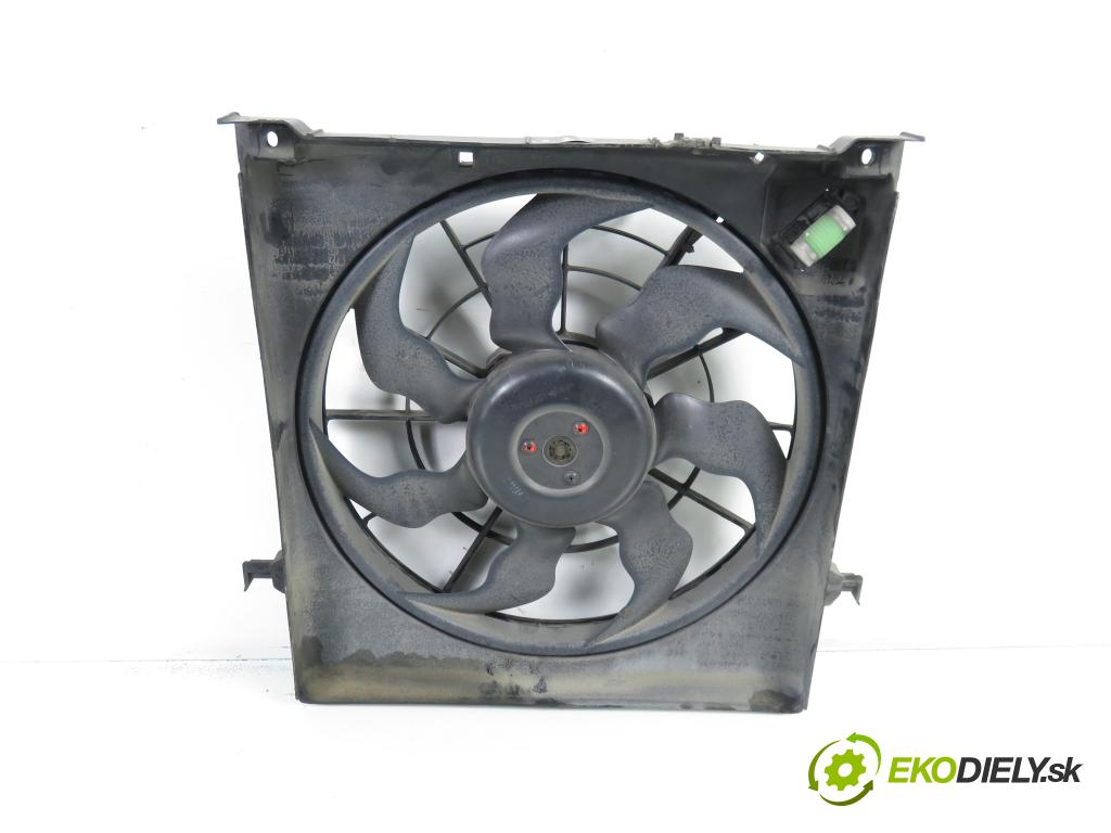 HYUNDAI i30 (FD) HB 2011 85,00 1.6 CRDi - D4FB 1582,00 Ventilátor chladič klíma/voda 