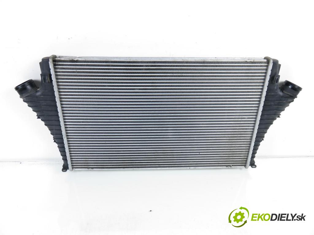 OPEL VECTRA C Kombi (Z02) KOMBI 2004 88,00 1.9 CDTI - Z 19 DT 1910,00 chladič intercooler
