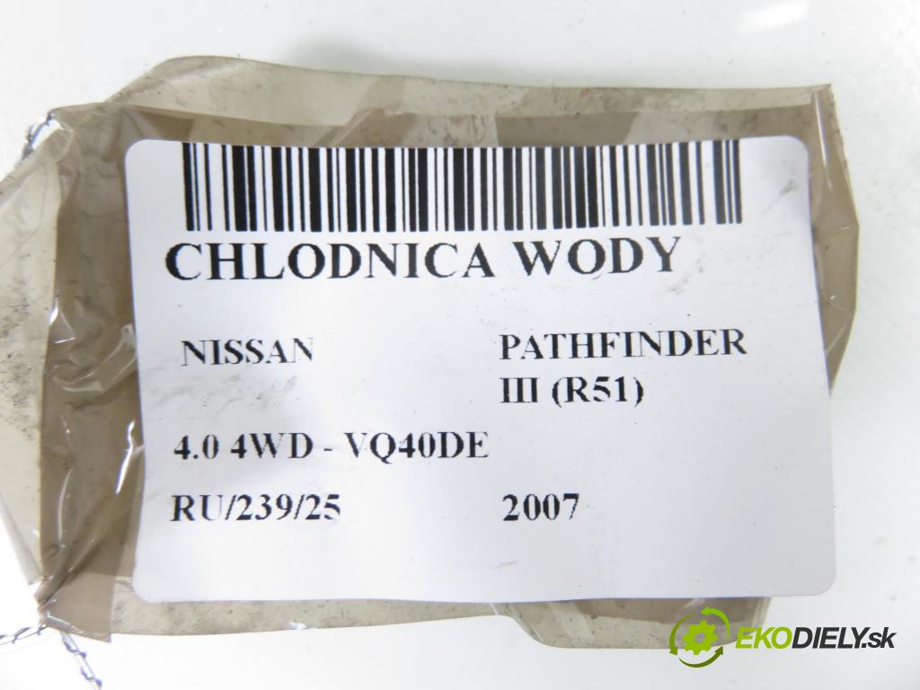 NISSAN PATHFINDER III (R51) TERENOWY 2007 198,00 4.0 4WD 269 - VQ40DE 3954,00 chladič vody 