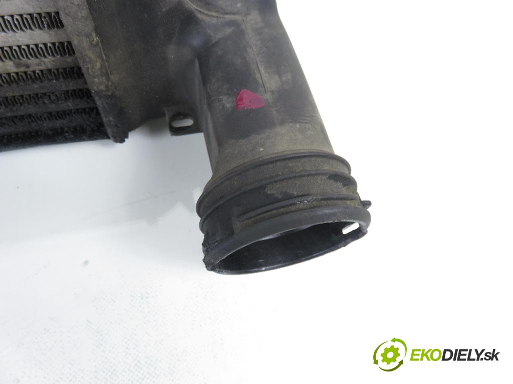 BMW 3 Compact (E46) COMPACT 2002 110,00 320 td 150 - M47 D20 (204D4) 1995,00 chladič intercooler 7786351